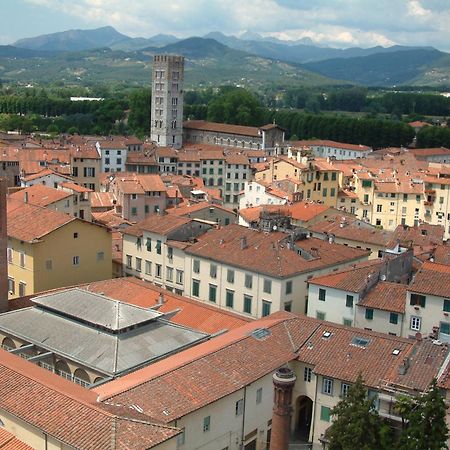 Apartment Anfiteatro Lucca Exterior foto